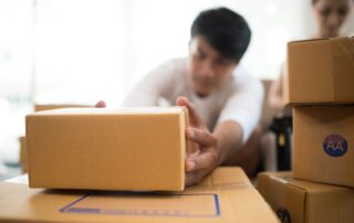 Mengenal FIFO dan Cara Mengelola Persediaan dengan Accurate Online
