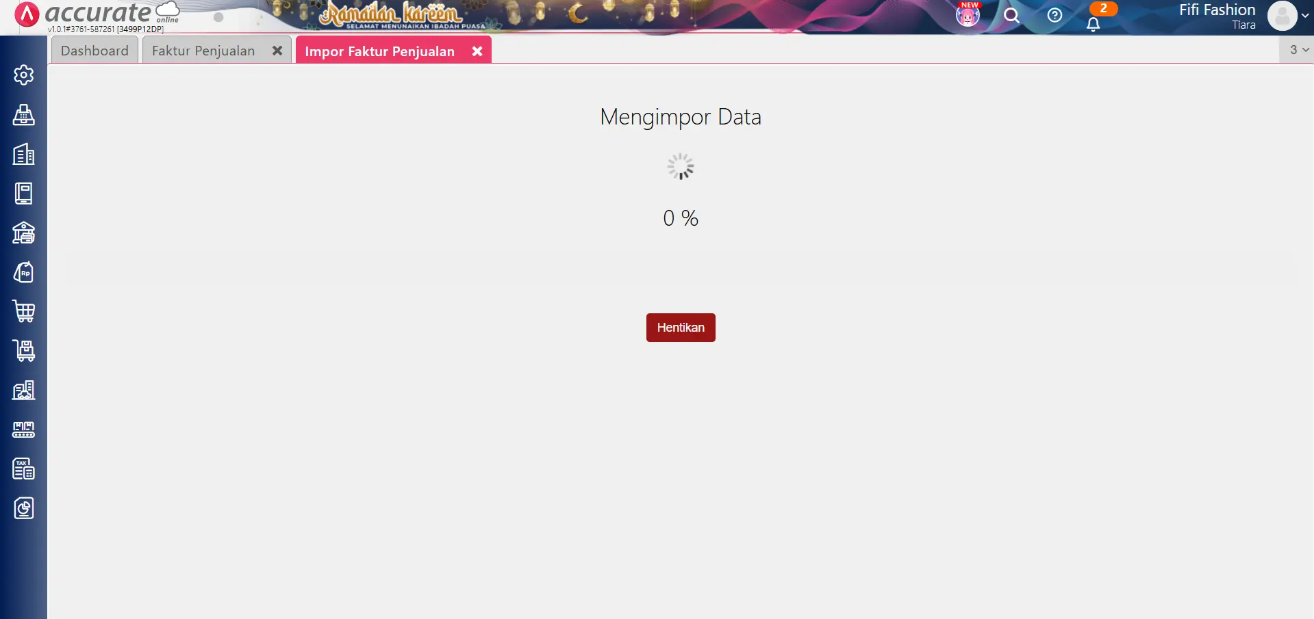 Unggah file dan mulai proses impor